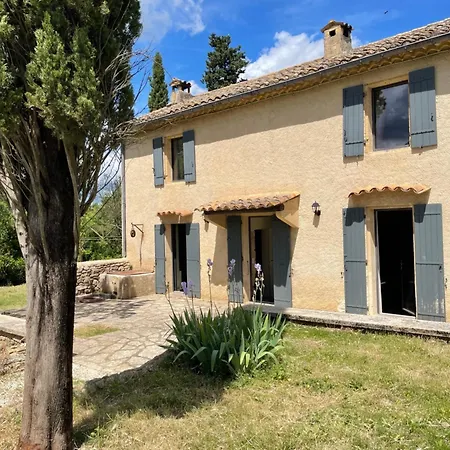 Maison De Charme Avec Jardin - Centre Village, Pont Du Gard 5 Min, Uzès