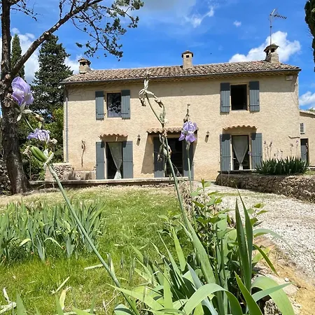 Maison De Charme Avec Jardin - Centre Village, Pont Du Gard 5 Min, Uzes Holiday home Vers Pont du Gard