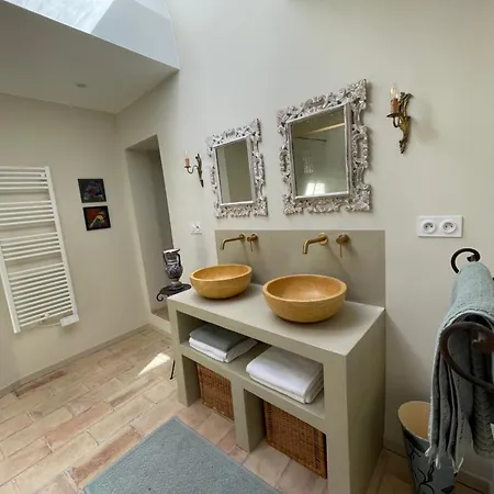 Maison De Charme Avec Jardin - Centre Village, Pont Du Gard 5 Min, Uzès Casa vacanze *