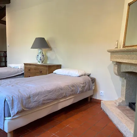 Maison De Charme Avec Jardin - Centre Village, Pont Du Gard 5 Min, Uzes Holiday home *